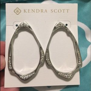 Kendra Scott Livi stud earring in silver